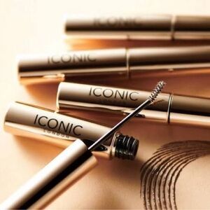 ICONIC London Tint & Texture Brow Perfecting Gel in Black Brown